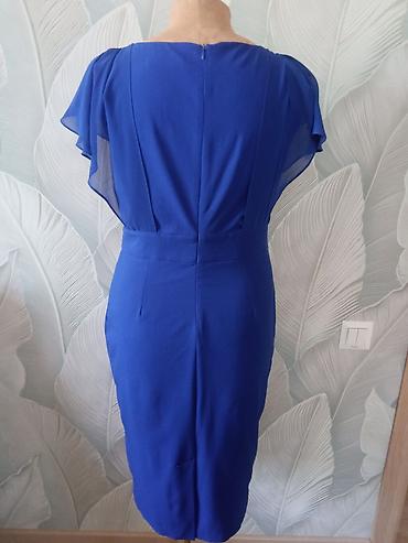 Вечерние платья: Продаю вечерние платья 46-48(L) размера. По 400 каждое. В отличном — 9