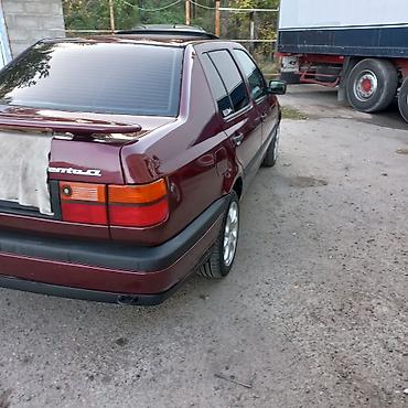 Volkswagen: Volkswagen Vento: 1995 г., 1.8 л, Механика, Бензин, Седан — 2