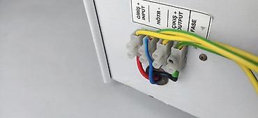 12 220 cevirici: İşlənmiş, Sənaye üçün, 1 faza, Gərginliy stabilizatoru, 220 V — 6