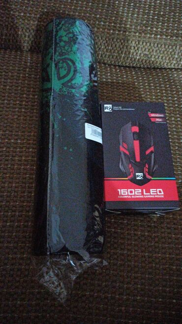 Mauslar: R8 brendinin "1602 LED Colorful Glowing Gaming Mouse" modeli ilə
