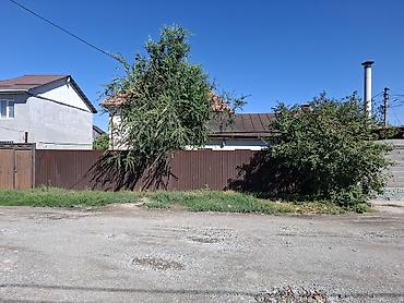 иссык куль участок: Продается частный полдома с участком 2.5 соток, по Госакту 1.5 соток — 1