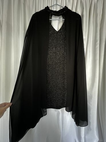 вечерние платья с гипюром: Вечернее платье, А-силуэт, Короткая модель, Без рукавов, Шлейф, M (EU 38)