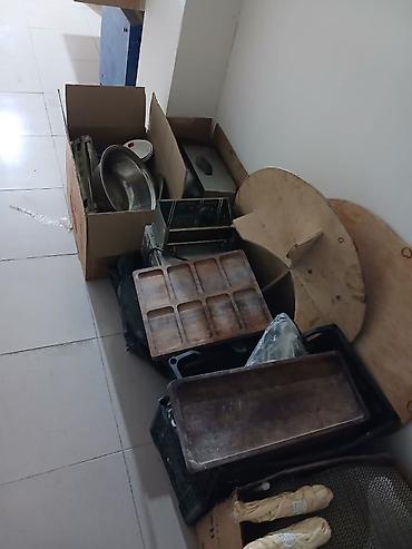 Sifarişlə restoran üçün masa və oturacaq dəstləri: Skameykalar ilə, Düz masa — 16