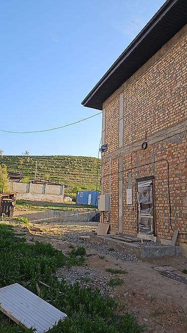 Продажа коттеджей и домов: Продаётся двухэтажный дом по ул Иманалиевавторая линия рядом с — 7