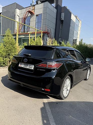 80 б4: Lexus CT: 2012 г., 1.8 л, Автомат, Гибрид, Хэтчбэк — 5