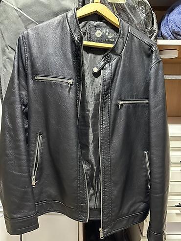 leopard 7: Продаю : мужскую кожаную куртку,54 размера,черная, 1500 сом мужской — 1