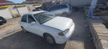 hyundai sonata 2008: Hyundai Accent: 1.4 l | 1996 il Sedan