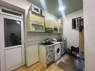 Mətbəx mebeli: Kirov payolkada 2 otaq 1 quxniazadliq metrosu ve dayacaqa yaxin erzide — 4