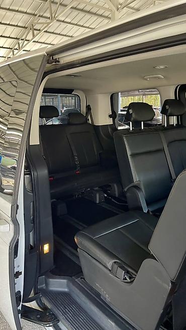 Hyundai: Hyundai Staria: 2022 г., 2.2 л, Автомат, Дизель, Минивэн — 5