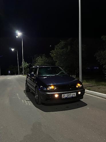 211 mers: Volkswagen Golf: 1993 г., 1.8 л, Механика, Бензин, Хэтчбэк — 2