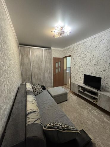 3 комната 63м2 2 этаж мед академия: 2 комнаты, 49 м², Индивидуалка, 2 этаж