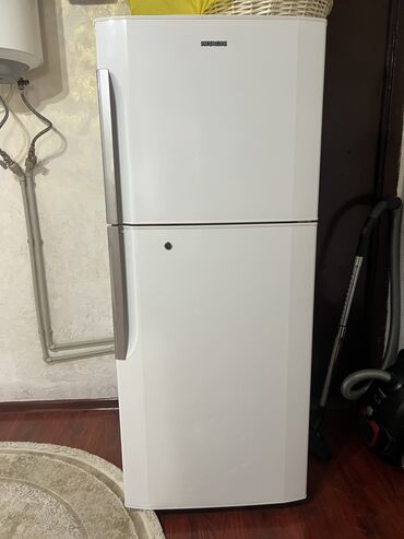 Холодильник Hitachi, Б/у, Двухкамерный, 160 *