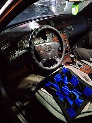 jetta volkswagen: Mercedes-Benz E-Class: 1996 г., Механика, Седан — 2