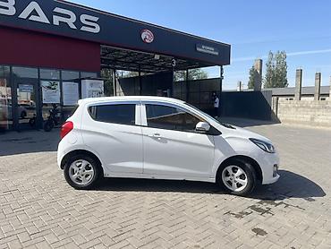 chevrolet camaro: Chevrolet Spark: 2020 г., 1 л, Автомат, Бензин, Хэтчбэк — 8