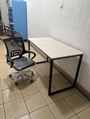 table study: Комплект: письменный стол + офисное кресло. Стол: - Прямоугольная — 2