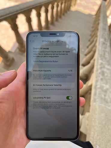 sazz problem: IPhone Xs Max, 64 GB, Matte Gold — 4