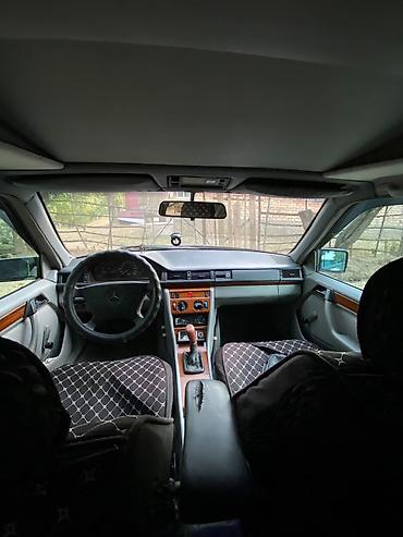 алло такси рядом кара суу: Mercedes-Benz E-Class: 1993 г., 2.2 л, Механика, Бензин, Седан — 3