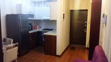 Həyət evləri və villaların satışı: 2 otaqlı, 60 kv. m, Yeni təmirli — 10