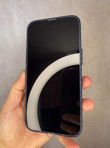 Apple iPhone: IPhone 13, Б/у, 256 ГБ, Синий, Чехол, 76 % — 12