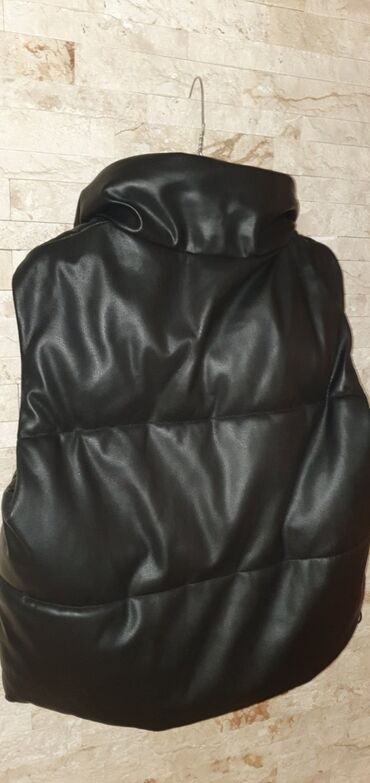 tedi kaputi cena: Zara, XL (EU 42), Veštačka koža, bоја - Crna