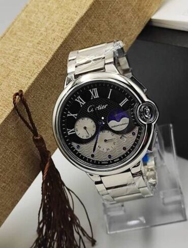 a klass saatlar: Новый, Наручные часы, Cartier, цвет - Серебристый