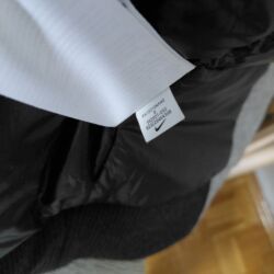 Zimske jakne: Nike, S (EU 36), Sa postavom na lalafo.rs — 9 Zimske jakne: Nike, S (EU 36), Sa postavom — 9