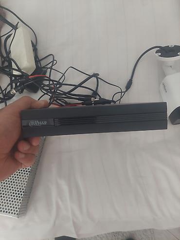 200: Dahua. 500gb hhd. 1 eded kamera blok pitaniya. yenidir tek dvr. 160 — 5