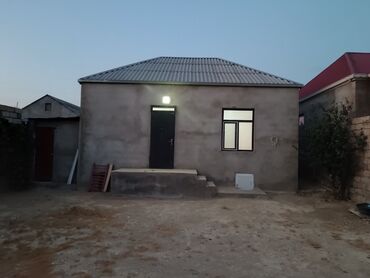 Qobustan qəs. 2 otaqlı, 3 kv. m, Kredit yoxdur, Orta təmir