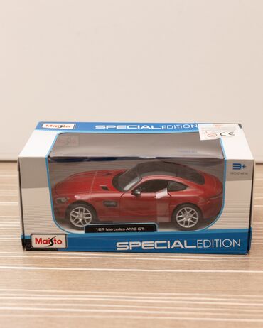 kohne 1 dollar: 1:24 Mercedes-AMG GT