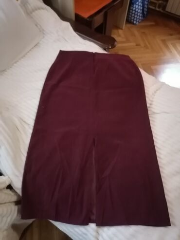 zara l: XL (EU 42), Maksi, bоја - Bordo