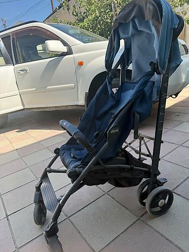 uşaq avtomobil: Klassik gəzinti arabası, Chicco, İşlənmiş — 1