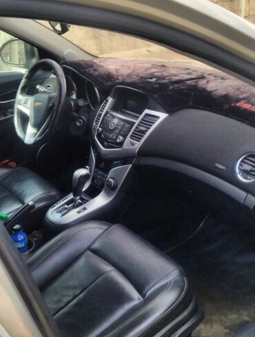 Chevrolet: Chevrolet Cruze: 1.4 l | 2011 il 212400 km Sedan — 13