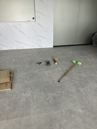 Напольные работы: Выравнивание пола, Монтаж напольных плинтусов, Укладка пола | Паркетная доска, Кварц-винил, Ламинат Больше 6 лет опыта — 9