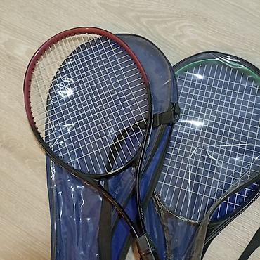 džakovi za boks: Set od 2 teniska reketa sa futrolama - Dva reketa standardne veličine — 1