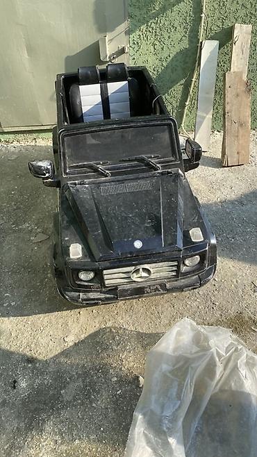 Uşaq dünyası: Uşaq üçün elektrikli minik maşını – G‑Class üslubunda, qara rəng — 1