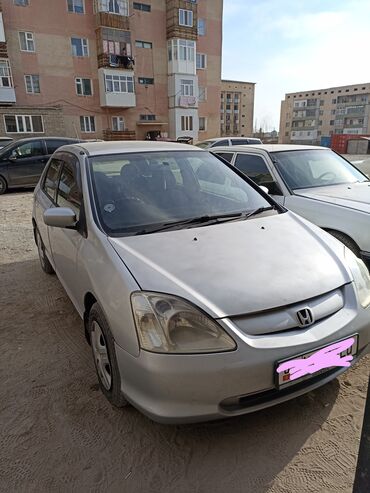 нонда сервы: Honda Civic: 2002 г., 1.7 л, Автомат, Бензин, Хэтчбэк