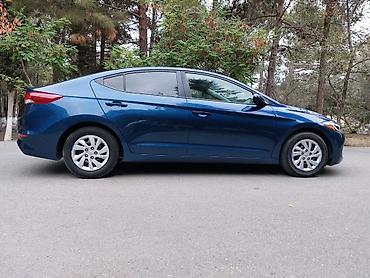 Hyundai: Hyundai Elantra: 2 l | 2017 il Sedan — 3