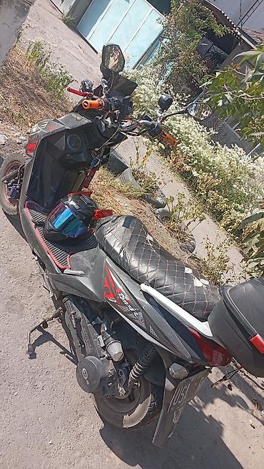 ninja h2: Скутер 50–150 см³ (вариатор) с набором тюнинга и аксессуаров — 1