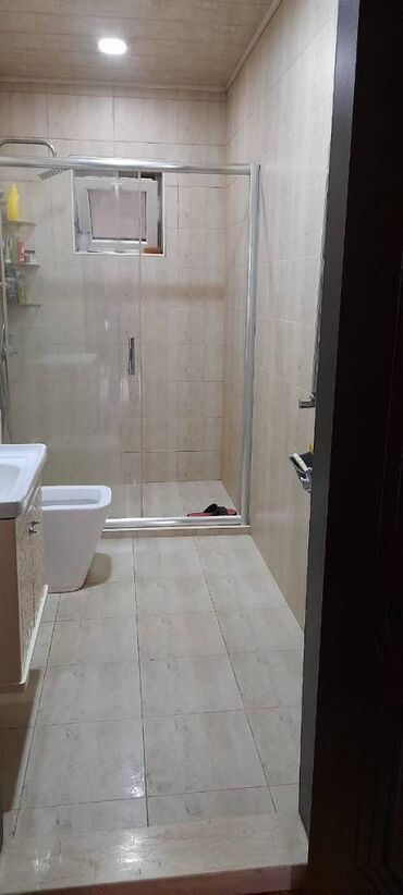 Uzunmüddətli kirayə evlər: 100 kv. m, 3 otaqlı — 16