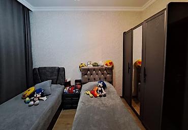tum: Genc odasi iki çarpayili.qiymet 550 man.carpayilar her ikisi — 1