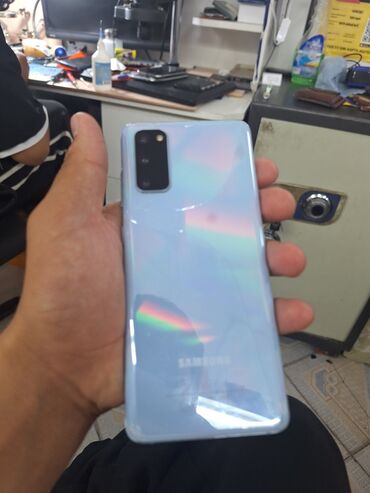 продаю телефон: Samsung Galaxy S20, Б/у, 128 ГБ, цвет - Белый, 2 SIM