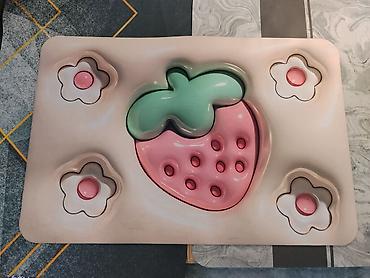 коврик для душа: Коврик 60×40 см с объёмным рисунком клубники и цветочков. - Материал — 1