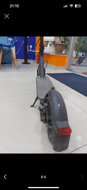 Велосипеды: Elektrik skuter – qara rəng, şəhər daxili rahat gediş üçün