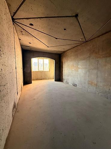 Продажа квартир: 3 комнаты, 83 м², 106 серия улучшенная, 2 этаж, ПСО (под самоотделку) — 3