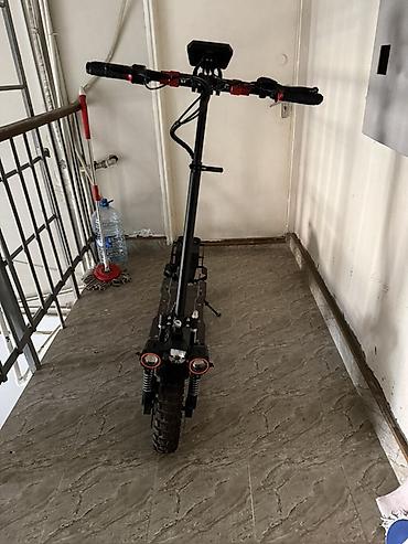 samakat tekeri: Elektrik skuter – güclü off-road model Xüsusiyyətlər: - İkiqat ön — 2