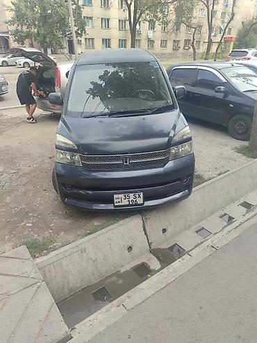 voxy noah: Toyota Voxy: 2005 г., Автомат, Бензин, Минивэн — 1