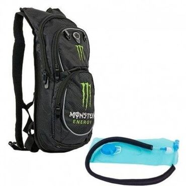 бутылка для воды: Многофункциональный компактный рюкзак со встроенной поилкой Monster