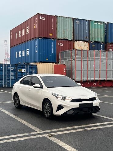 электромобиль neta: Kia K3: 2021 г., 1.6 л, Автомат, Бензин, Седан