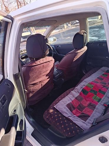 Honda: Honda Civic: 2001 г., 1.5 л, Вариатор, Бензин, Хэтчбэк — 6