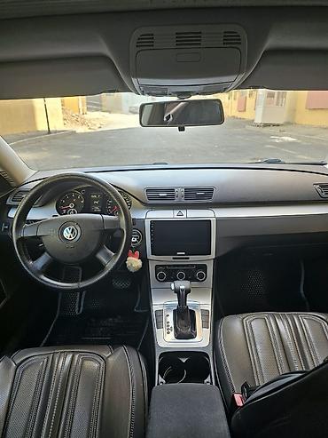 turbo az accent: Volkswagen Passat: 1.8 l | 2010 il Sedan — 3